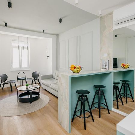 City Center Design Apartments Szarajevó Kültér fotó