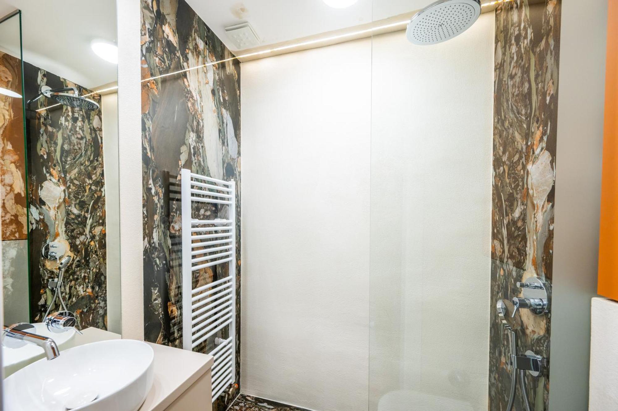 City Center Design Apartments Szarajevó Kültér fotó